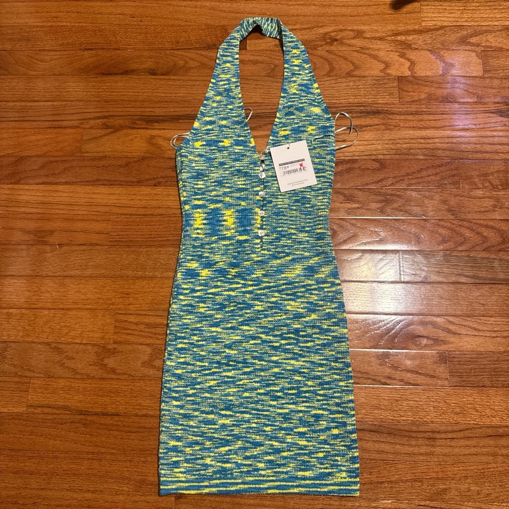 Stylish Backless Halter Dress in Blue and Yellow